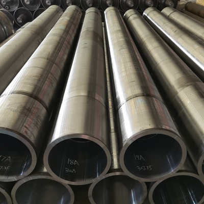 良い価格 ASTM 1045の造船の継ぎ目が無い管のための継ぎ目が無い炭素鋼の管G10450の管 オンライン