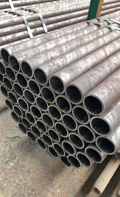 冷たいASTM A106 -化学工業の薬物のための引き分けの継ぎ目が無い管