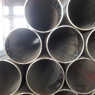 ASTM A213の等級T11 T12 T13 8インチのSch 40の継ぎ目が無い合金鋼の管
