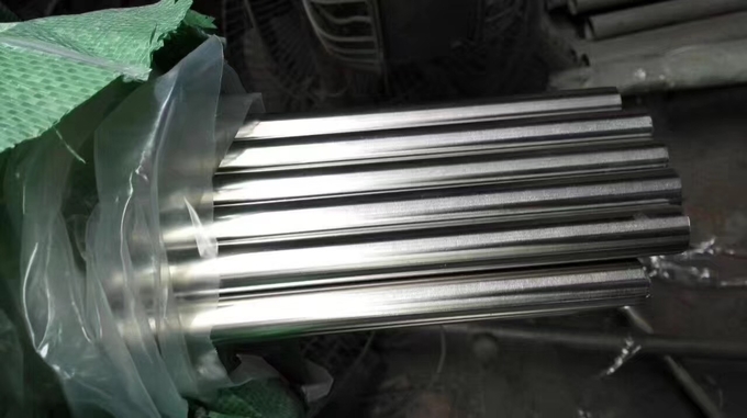 ASTM 304/316/316Lのステンレス鋼の継ぎ目が無い管および管0